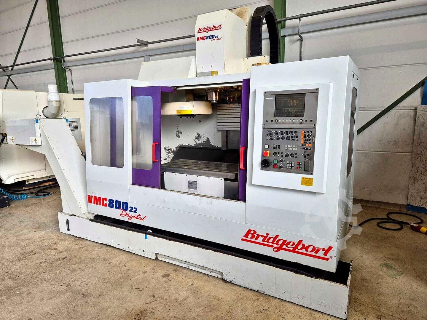 Centru de prelucrare vertical Bridgeport VMC 800