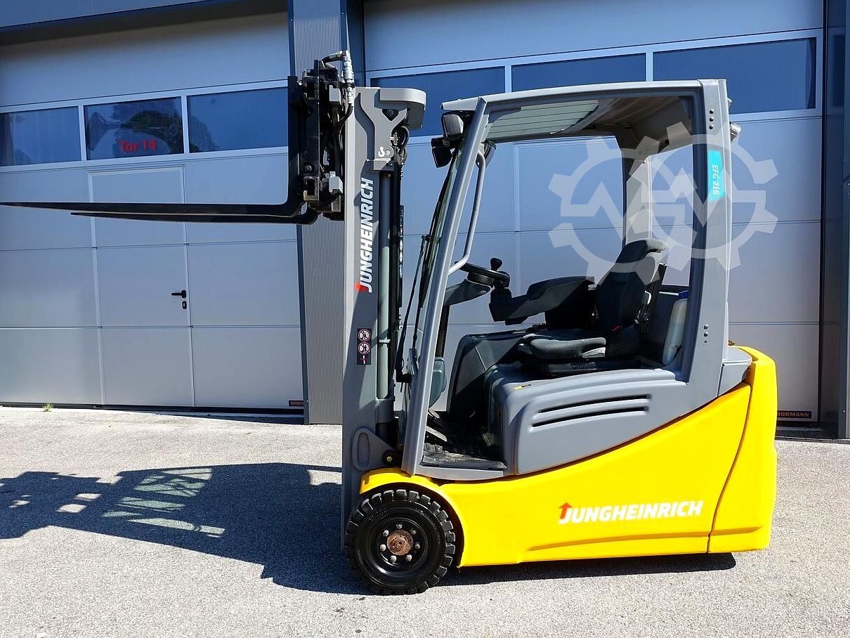 Motostivuitor electric Jungheinrich EFG 216