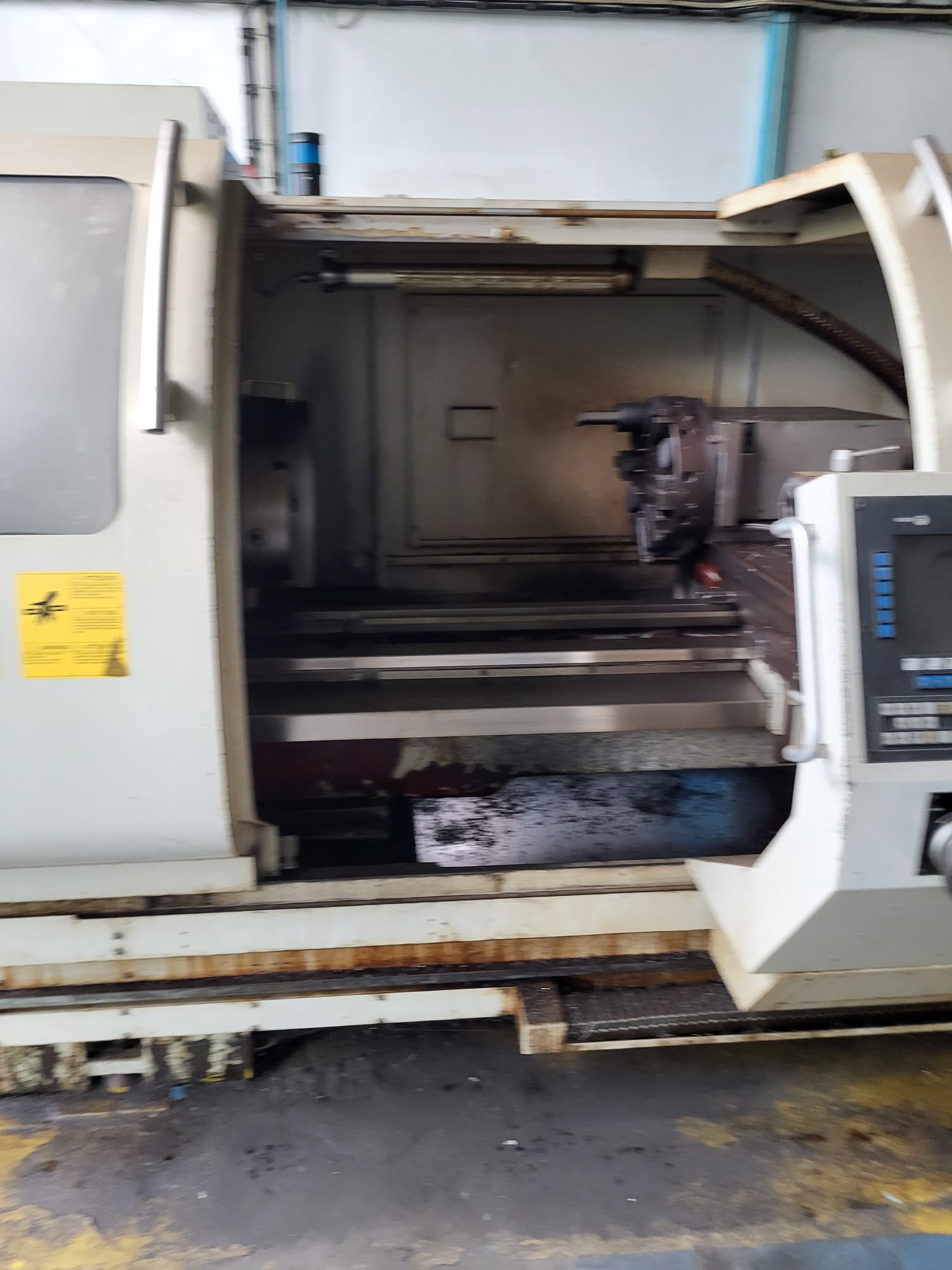 Strung CNC Orizontal Microcut Challenger Usat – Performanță și Fiabilitate