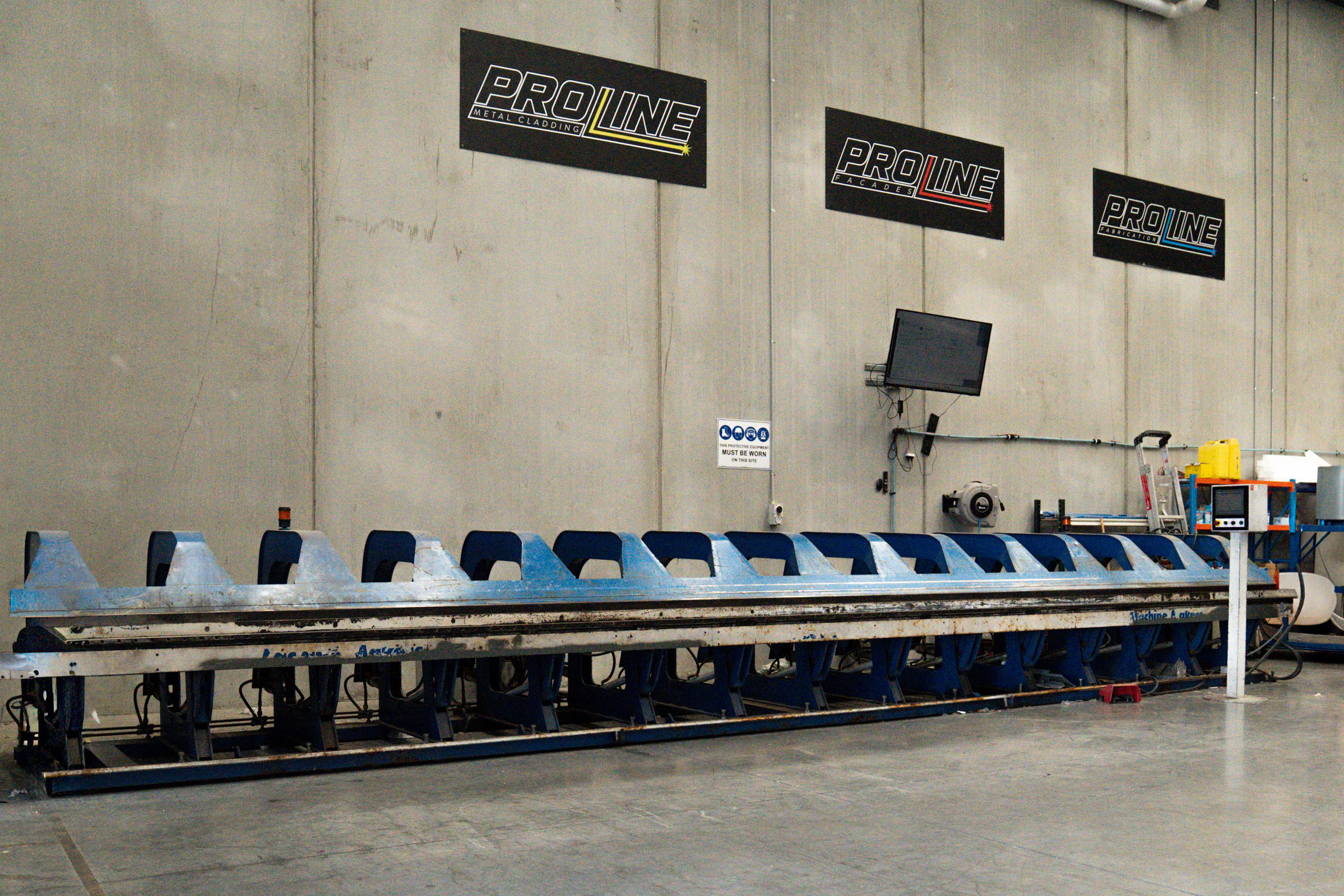 Mașină de pliat tablă Machine Makers 10M Flashing Folder